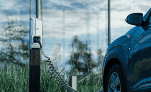 Stacje ładowania samochodów elektrycznych a podatek od nieruchomości - Blog - Greenkick