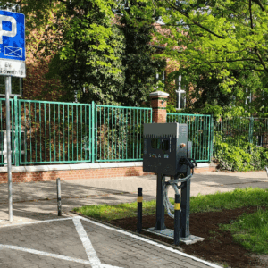 Montaż stacji ładowania na terenie należącym do miasta - BLOG - Greenkick