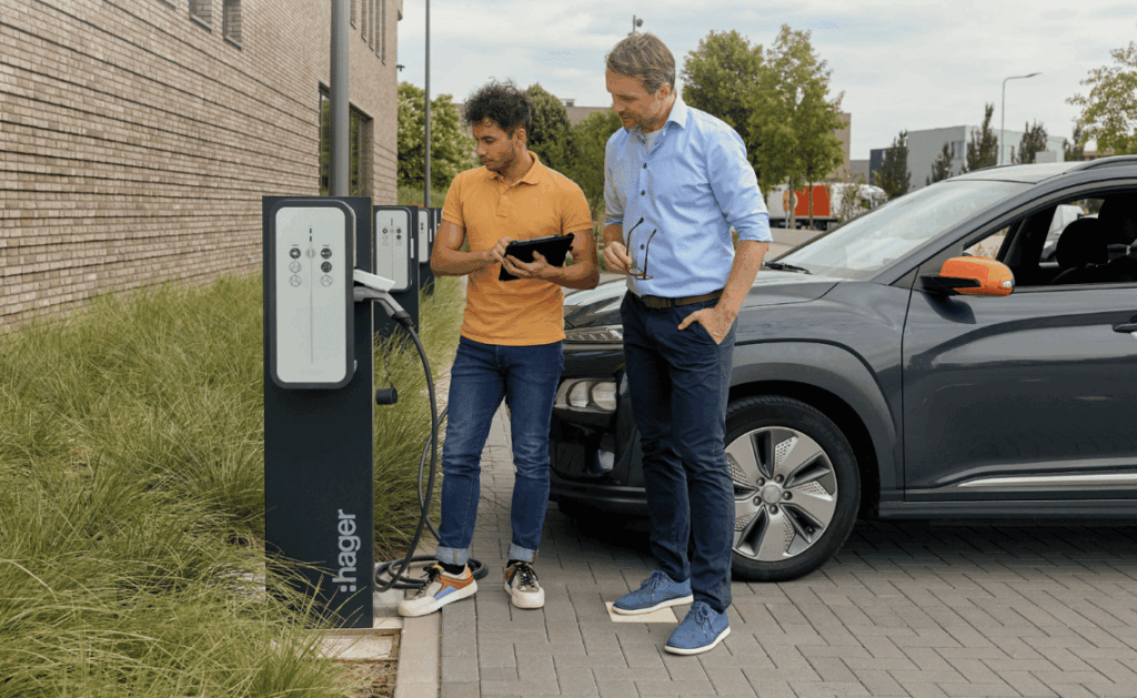 Współpraca przy instalacji stacji ładowania EV – jak wygląda profesjonalny proces z perspektywy inwestora i wykonawcy- BLOG - Greenkick