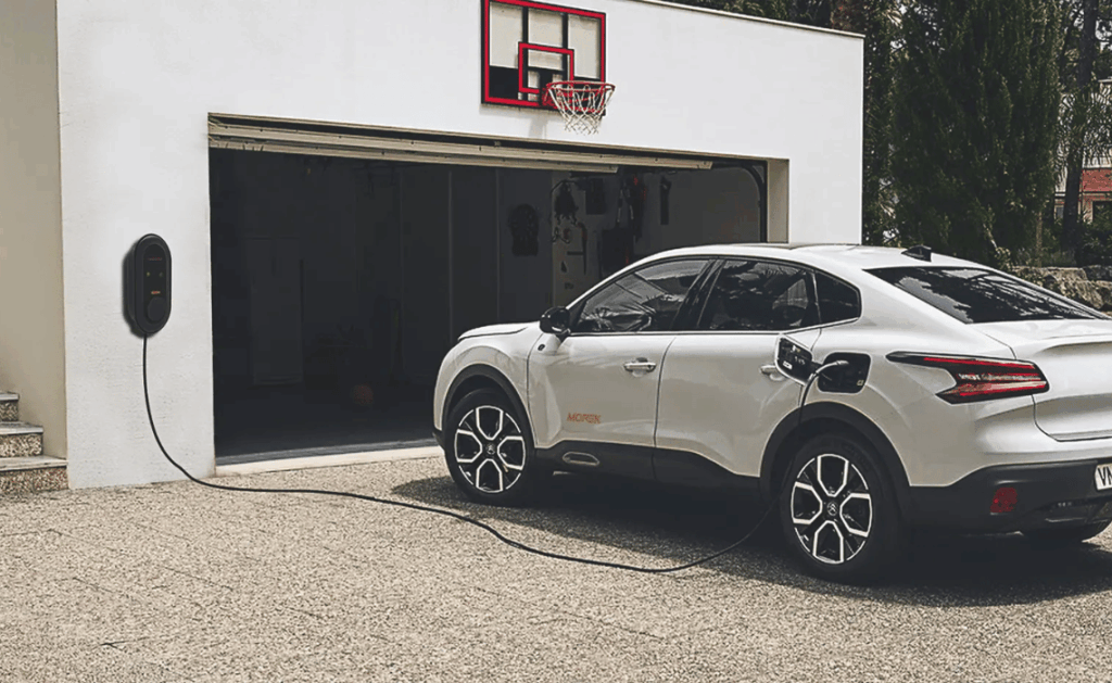 Inteligentne ładowanie w domu bez inteligentnego licznika. Dlaczego prosty DLM ma dziś największy sens - BLOG - Greenkick