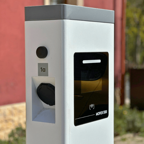 Stacja ładowania Morek AC CORE 2x22 kW (hotel 3) - Greenkick Stacja ładowania Morek AC CORE 2x22 kW - obrazek 5